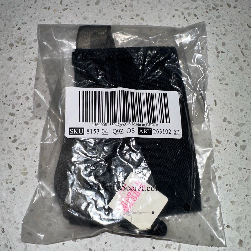 VS VICTORIAS SECRET PINK KEYCHAIN MESH POCKET LANYARD WALLET BLACK WITH CAMO - Picture 3 of 4